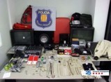 Detingudes quatre persones a Tortosa acusades de robatori de joies
